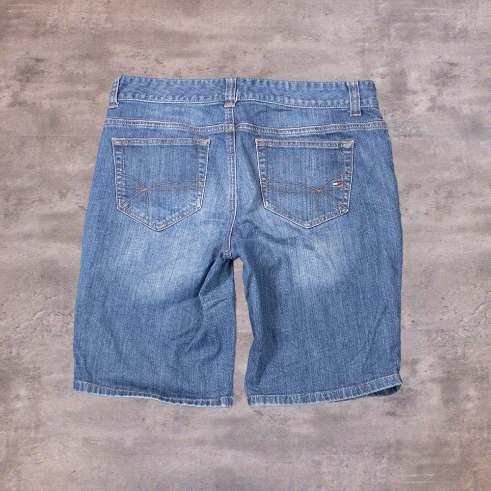 Vintage VTG Y2K 2000's Tommy Hilfiger Midwash Baggy Relax Fit Jort Jean Shorts